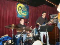 rhythm section groovin'